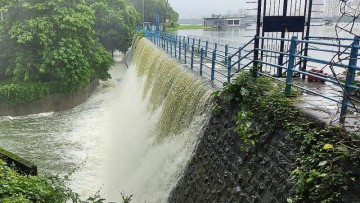 Mumbai's Water Stock Surges To 61.90% After Heavy Rain; Lake Levels Jump By 4.15% In 24 Hours