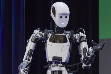 Humanoid Robots Are Leaving Viral Videos Behind And Taking On Real Jobs