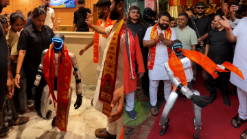 ₹12 Lakh Robot Becomes Chief Guest at Ujjain Sandwich Shop, Then Steals the Show With Dance Moves