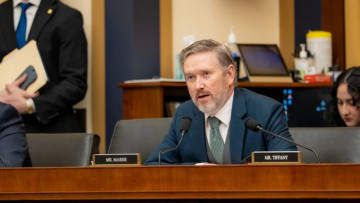 Massie unveils a bill that could cut off federal funding for any city caught using license plate or facial recognition cameras