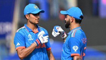 Shubman Gill's Witty Reaction to Insta Reel Calling Indian ODI Captain 'Uncle' to Virat Kohli's Son Akaay Goes Viral