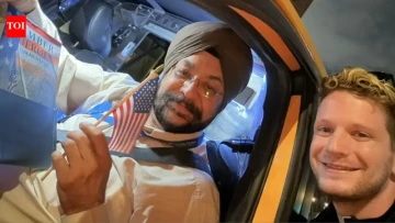 Indian-origin taxi driver drove New Yorkers for free for 40 days after 9/11