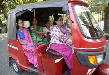 Delhi’s E-Auto Revolution Gets a DURGA Push: 1,300 Rides for Women & Trans Drivers