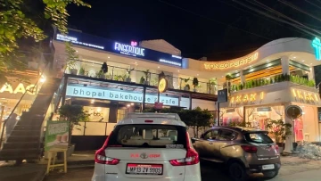 Supreme Court Clarifies Commercial Use Rules for Residential Areas, Issues 3 Key Directions
