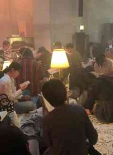 Japan’s Latest Nightlife Trend? Clubbing With a Book Instead of a Dance Floor
