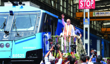 Gujarat Just Got India’s First LNG-Powered Train