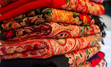 Woven Through Generations: The Story Behind Kashmir’s Iconic Shawls