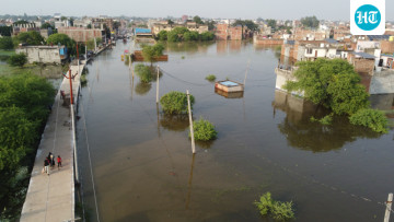 Door-to-door relief, evacuation stepped up in Lucknow