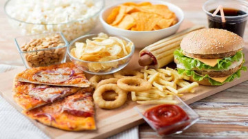 Your Mood Might Care About What’s on Your Plate More Than You Think