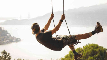 Turns Out, Swinging Isn’t Just Childhood Nostalgia - It’s Actually Good for You