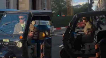 Anand Mahindra Spots Indian Rickshaw on UK Roads, Internet Calls It ‘Reverse Colonisation’