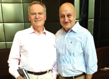 Anupam Kher pays tribute to Jeffrey Archer, recalls meeting the late author at Dubai Literature Festival: "It is a memory I will always cherish