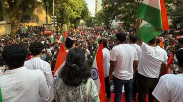 Why Is Bengaluru Holding a ‘Chappal Protest’? Prakash Raj Among Those Joining
