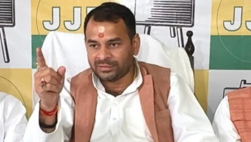 Tej Pratap Yadav Takes Real Politics To Reality TV: Will Flute, Memes & Insta Feed Influence UP-Bihar's Gen-Z?