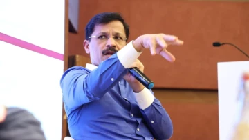 'Rock Star': New York Times features Tukaram Mundhe on front page as 'food safety celebrity'
