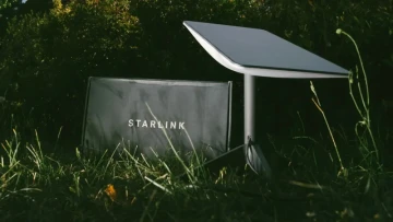 Starlink's India Push: 20 Gateway Sites Built, User Data To Stay Within Country