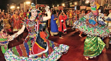 Bhopal Garba Organisers Divided Over Religion-Based Entry Restrictions Ahead Of Navratri