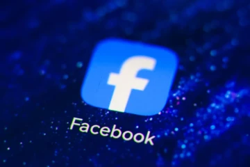 Facebook tests full-screen Reels feed: Shifting away from text and status updates