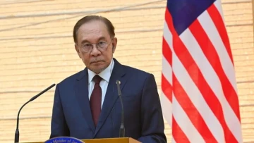 Malaysia's Anwar emphasizes 'inclusive dialogue' for Myanmar reconciliation in meeting with Min Aung Hlaing