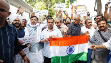 Delhi Calling… From Custody! Kejriwal’s “Sab Log Delhi Chalo” Comes With a Plot Twist