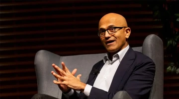 Even AI Needs a Brake Pedal! Satya Nadella Says Advanced Models Need an Emergency Stop Button