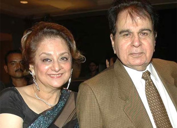 Saira Banu recalls dreaming of marrying Dilip Kumar at 12 on their wedding anniversary: "I wished to become an integral part of Sahib's life"