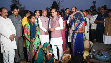 Shivraj Singh Chouhan Protests Against His Own Government, Raising Questions Over His Equation With CM Mohan Yadav