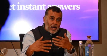 Memes, Reels, Real Concerns 📱 Chetan Bhagat Calls the Idea That Gen Z Is “Easily Manipulated” a Big Misunderstanding.