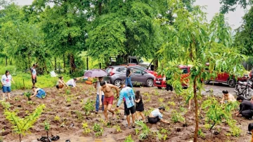 How Mumbai theatre person Rupesh Tillu is converting his love for nature into a forest in Palghar