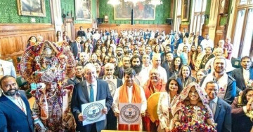 Parliament, But Make It Relationship Goals: Siya Jain Takes Her New Book to Westminster