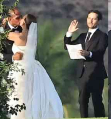 Divorced Days Ago, Now Officiating Her Wedding! Spider Man star Tobey Maguire’s Unexpected Role In Ex-Wife’s Billionaire Marriage