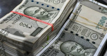 Rupee Gets a Breather! It Gains 31 Paise to Hit 94.86 Against the US Dollar in Early Trade, Offering a Small Currency Boost. 💸