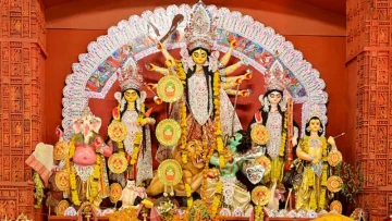 Nine Nights Worshipping Shakti, Yet Women Still Wait for Power! India Celebrates the Goddess, While the Fight for Women’s Rights Continues.