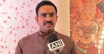 BJP MLC Parinay Fuke Backs Imran Khan’s ‘Leave India’ Notice, Calls Protesters ‘Aasteen Ka Saanp’