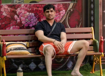 “Apne 2 Din >>> Unke 100 Din”: Nakul Dhull Takes a Cheeky Dig at Bigg Boss 20 Contestants After Midnight Eviction