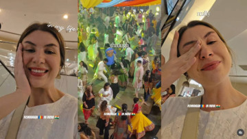 Romanian Tourist Gets Teary Eyed Watching Garba, Says She’ll Deeply Miss India’s Culture✨; Video goes viral