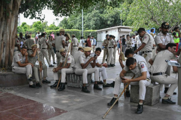 Central Park Goes Do Not Disturb: Delhi Locks Down Ahead of CJP Protest