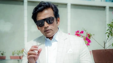 “Rahul Gandhi, You’re Going to Be PM!”  Ravi Kishan’s On-Camera Slip Turns Into a Social Media Meme Fest 📱