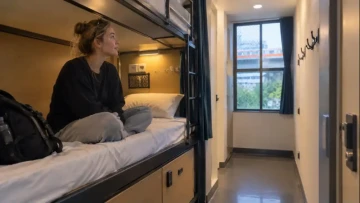 ₹400 A Night In Delhi And A Hostel Inside A Metro Building? British Traveller Shares Her Surprise Stay