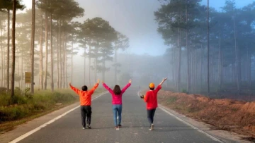 Low-Effort Fitness Era 😎 ? Japan’s 3-3-3 Walk Aims To Boost Fitness In Just 18 Minutes: 3 Minutes Slow, 3 Fast, Repeated 3 Times