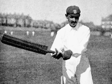 A Prince With a Bat, Playing for the Empire 👑🏏 The Untold Story Behind “The Prince Who Batted for the Empire”