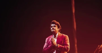Sonu Nigam Turns the Sorry Volume Up to 1,000! 🎤 Apologises to Kannadigas After KRV Threatens His Bengaluru Concert, Then the Group Calls Off Its Protest
