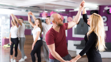 Feeling Down? A Salsa Class Might Be Just What You Need 💃