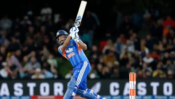 🏏 Samson Says 'Chase Accepted'! Sanju's 67, Shreyas Iyer's 42 and Naman Dhir's Late Blitz Help India Pull Off Record 226 Run Chase Against New Zealand