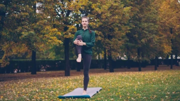 Yoga Se Hi Hoga! 🧘:Try these 5 yoga poses to improve your balance