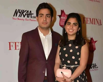 🎂 From Twins to Titans! Isha & Akash Ambani Turn 35 While Steering Reliance’s Next Chapter 💼🔥