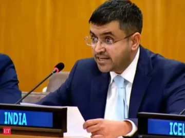 Raghoo Puri Responds to Pakistan at the UN, Raises Minority Rights and Military Influence