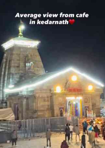 Having Kedarnath Temple Right Outside Your Cafe Window While You Sip Chai 🏔️☕