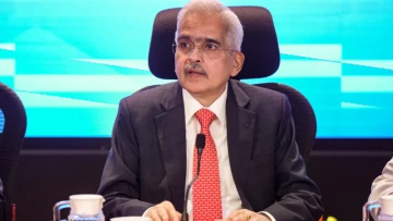Big Dreams Need Bigger Banks: Shaktikanta Das Calls for Bigger Indian Banks to Compete With Global Leaders, Backs 8% Growth Goal