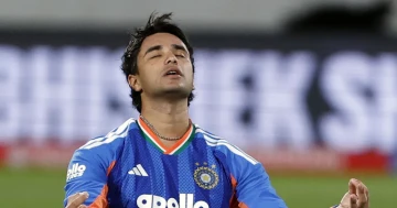 He Smashed 100 in 35 Balls, Then Sat Down to Meditate! Abhishek Sharma on His ‘Om’ Celebration